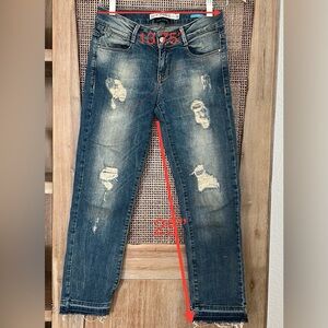 Zara Women Mid-rise Straight leg Distressed Jeans size 04 EUR 36
